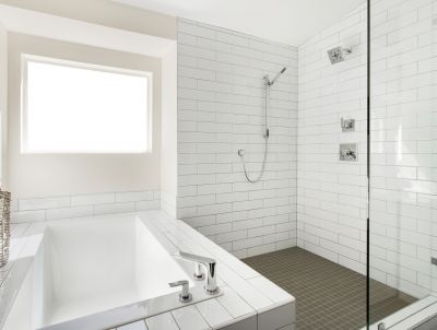 Tile Patterns in Modern Shower